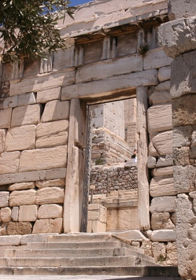 Беульские ворота и Пропилеа (Афины)